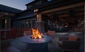 The Craftsman Inn & Suites